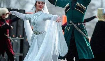 آهنگ های آذری شاد و رقصیدنی