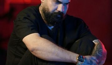 ریمیکس آهنگ فرهاد جهانگیری کی میدونه دلم آشوبه به همه میگم حالم خوبه