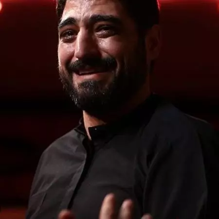 مداحی مجید بنی فاطمه قدم قدم موکبارو میگردم