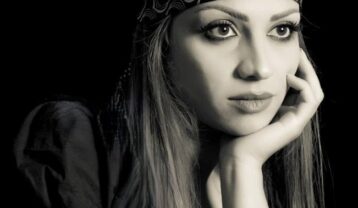 مهرنوش حس عاشقانه